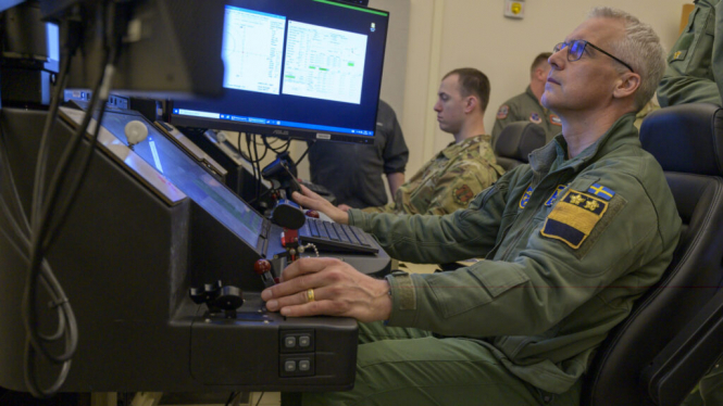 НАТО має враховувати досвід України, аби протистояти рф у майбутній потенційній війні – шведський командувач