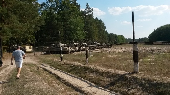 Бойцы 3-го отдельного танкового батальона 