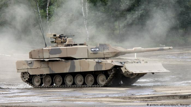 Уряд Німеччини офіційно оголосив про передачу Україні своїх танків