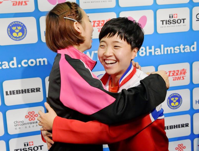 Команди двох Корей об'єдналися посеред чемпіонату з тенісу