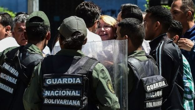 Учредительное собрание Венесуэлы отправило в отставку генпрокурора страны в первый день работы