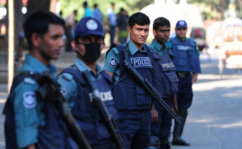 У Бангладеші затримали шістьох українців, інкримінують пограбування у складі ОЗГ