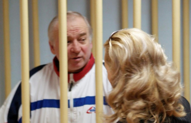 Російський екс-шпигун та його донька досі у критичному стані 