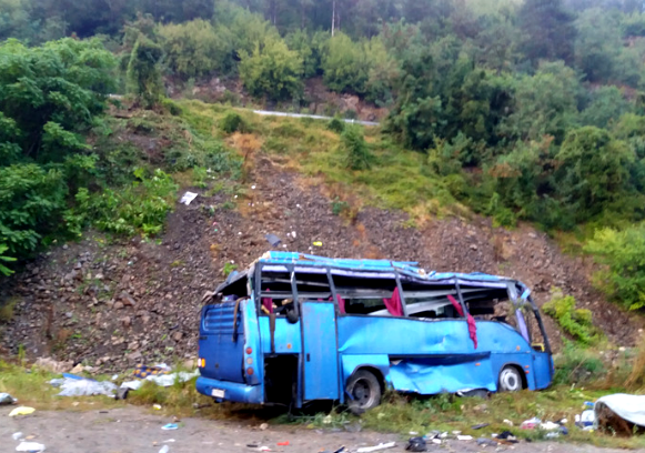 В Болгарии перевернулся пассажирский автобус: 15 человек погибли