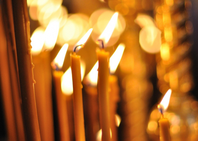 На Миколаївщині чоловік вибив церковні двері, щоб поставити свічку