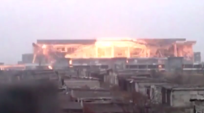 В сети появилось видео взрыва в Донецком аэропорту