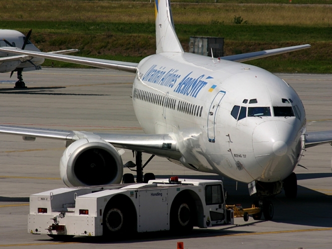 В аеропорту Тбілісі застрягли пасажири авіакомпанії "Аеросвіт"