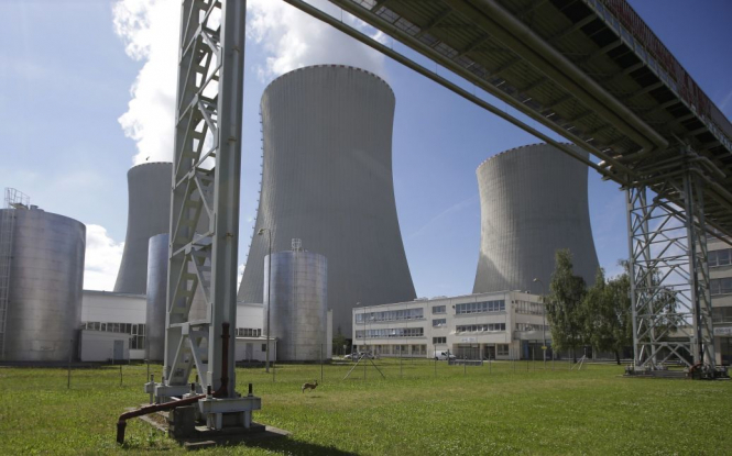 У Польщі побудують першу атомну електростанцію