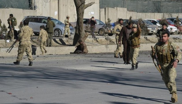 У Кабулі терорист-смертник убив 12 людей
