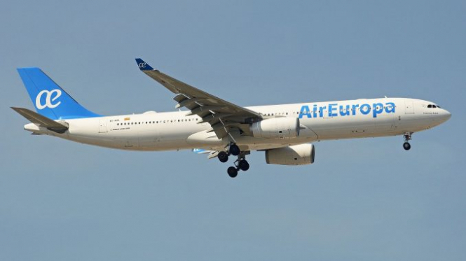 Большой европейский авиахолдинг покупает испанского перевозчика Air Europa