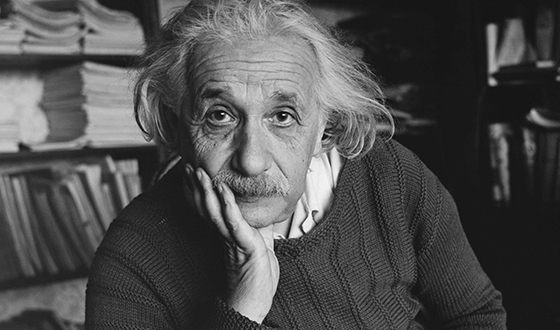 Рукопис Ейнштейна зі знаменитою формулою E = mc2 продали на аукціоні