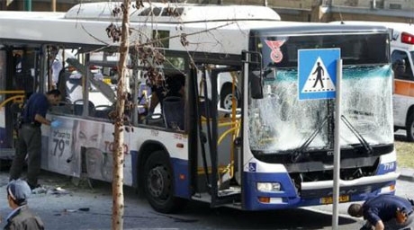 У Тель-Авіві вибухнув автобус: постраждали 20 осіб (фото)