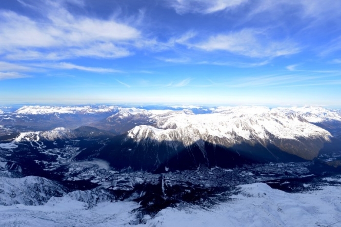 Шаг в бездну над Альпами : аттракцион не для слабонервных