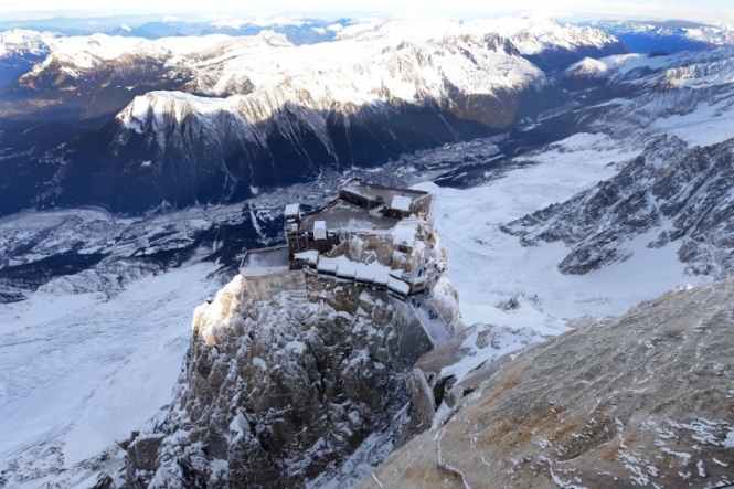У Швейцарії знайшли замерзлі останки пари, яка зникла 75 років тому
