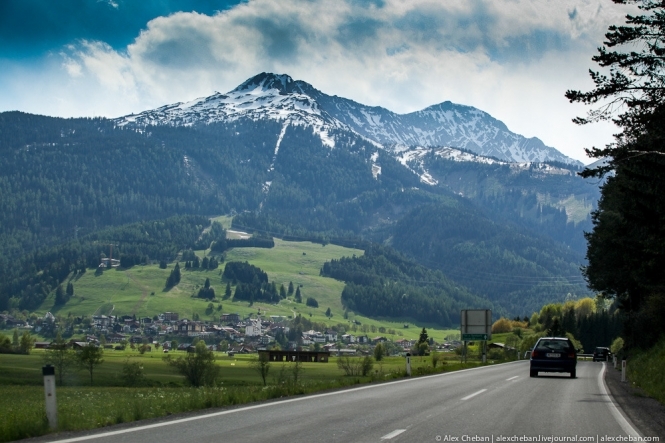 Автівкою по Альпах (фото)