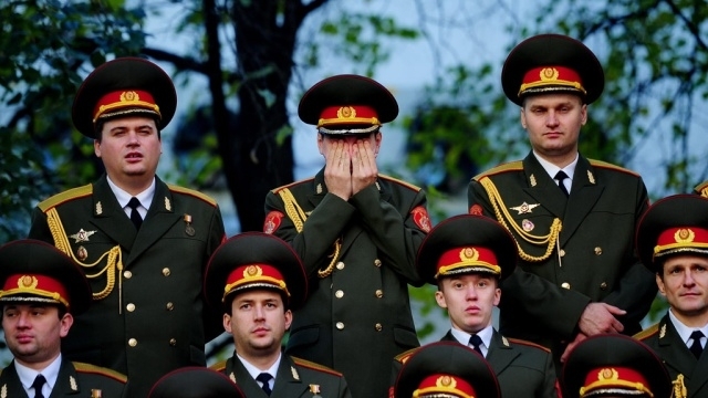 Эстония не позволила выступить российскому военному ансамблю