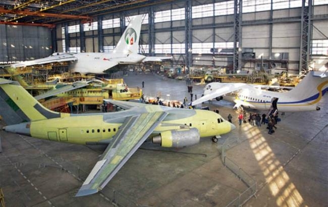 Авиастроительные предприятия Украины объединили в корпорацию