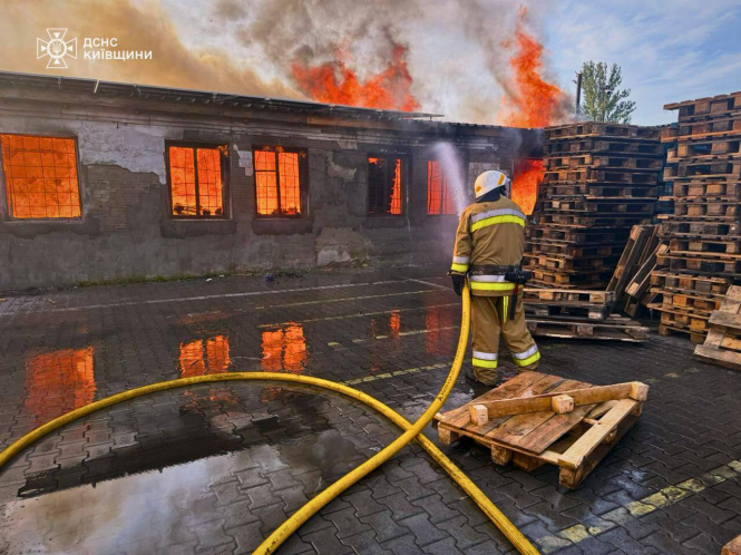 росія завдала рекордної повітряної атаки по Україні: головною ціллю став Луцьк