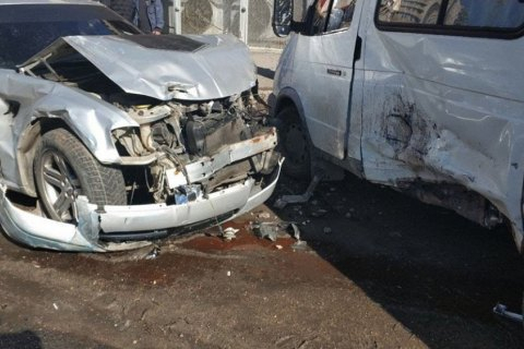 В Одессе столкнулись пять автомобилей