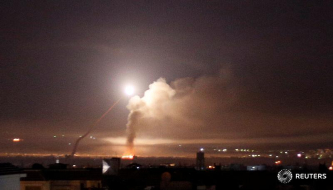 Иран нанес удар по позициям Израиля на спорной территории и получил ответ в Сирии