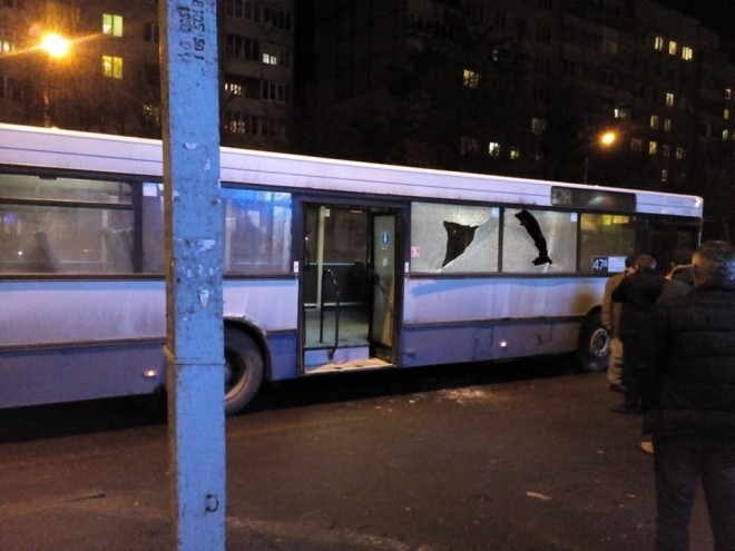 У Львові обстріляли маршрутку з пасажирами