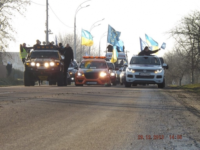 Автомайдан снова едет в гости к Януковичу
