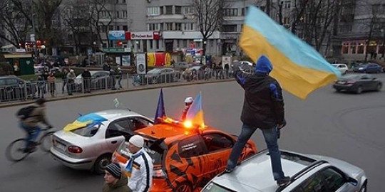 Автомайдан протестовать несмотря на решение Рады: в Украине уже давно не действуют законы