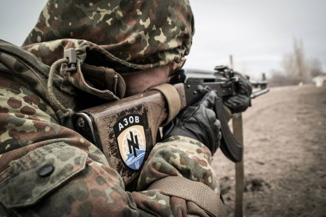 Ця війна надовго: командир Азова закликав українців брати до рук зброю