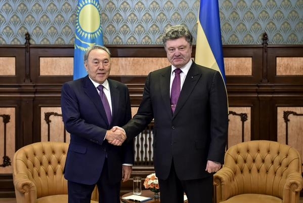 Президенти України і Казахстану домовилися відновлювати військову співпрацю