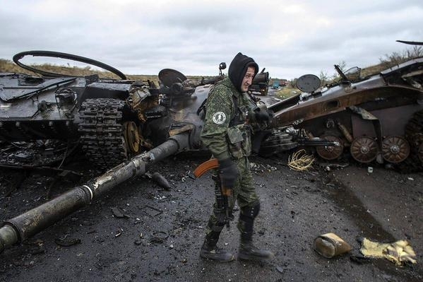 Генштаб информирует о вооруженных столкновениях между боевиками на Луганщине