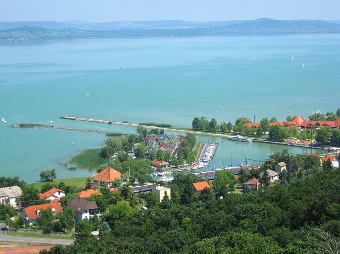 Дев'ять найкращих озер для відпочинку у Європі