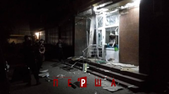 В Кропивницком прогремел взрыв возле отделения банка