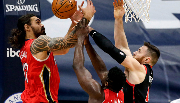 НБА: "Торонто" с Ленем уступил "Новому Орлеану"