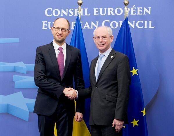 $ 2 млрд ЕС Украине просто подарит, - Яценюк