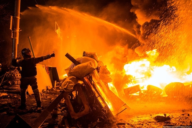Украине грозит гражданская война! Государство на краю пропасти, - немецкая пресса