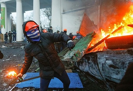 Financial Times: лидеры украинской оппозиции не могут остановить действия экстремистов