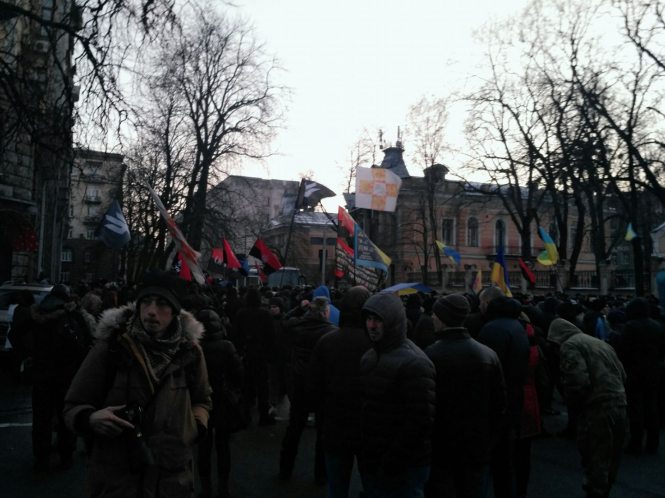 Участники блокады Донбасса созывают митинг на Майдане