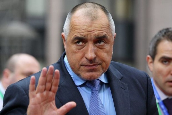 Премьер Болгарии считает необходимым снять санкции с России