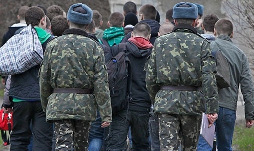 На Буковине за уклонение от мобилизации осудили десятерых мужчин
