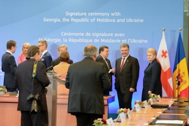 Президент Литвы поздравила Украину с подписанием Соглашения об ассоциации