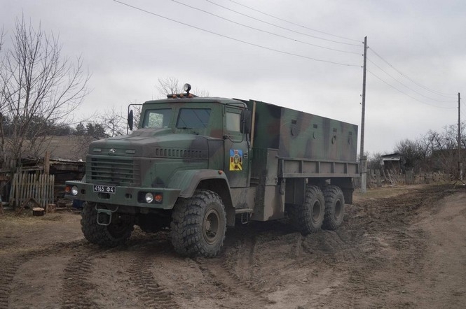 С Дебальцево военные смогли вывезти раненых, - Бутусов