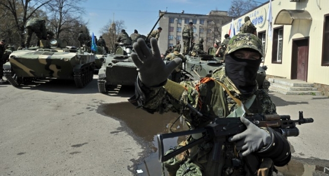 Боевики приехали штурмовать заблокированных военных под Краматорском
