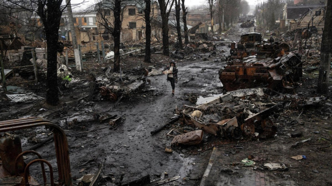 Офіційно в Україні за рік війни загинуло понад 8000 мирних жителів – ООН
