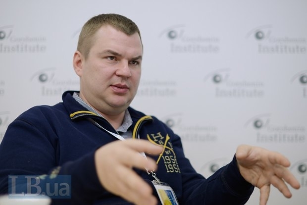 Екс-міністр спорту Булатов пішов у АТО