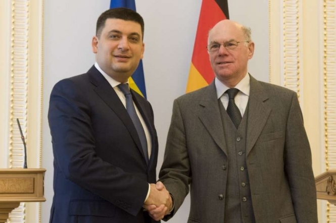 Німеччина планує ратифікувати асоціацію України з ЄС до Саміту Східного партнерства в Ризі