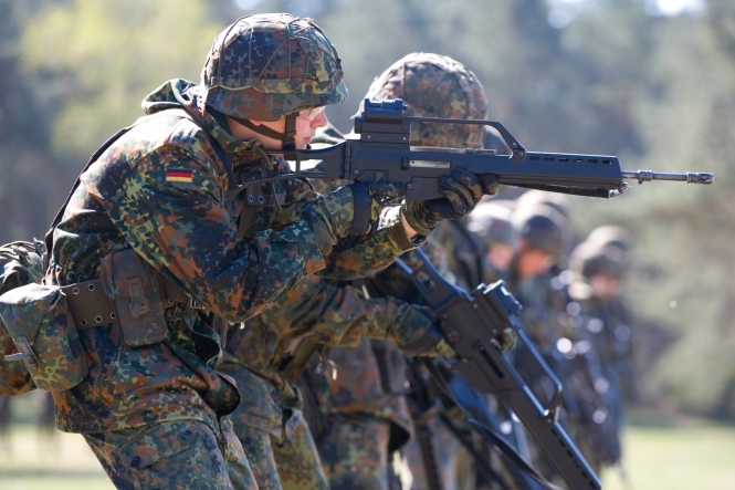 Німеччина має намір збільшити витрати на оборону