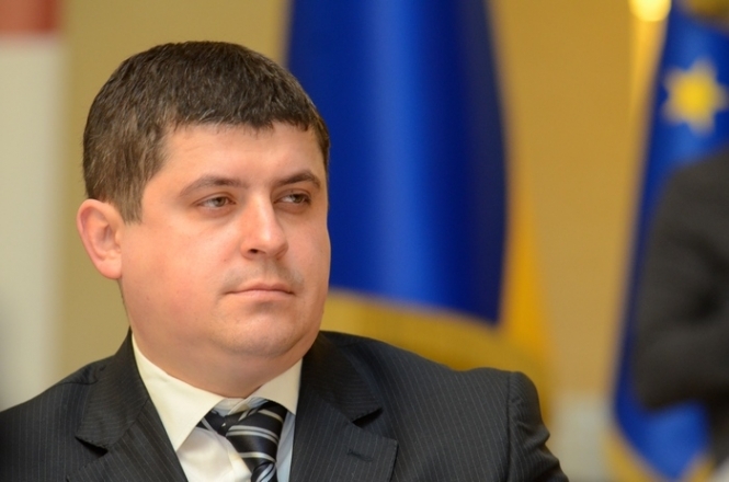 НФ призывает Раду сосредоточиться на финансировании украинской армии, - Бурбак