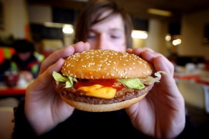 У Лондоні презентують перший гамбургер 