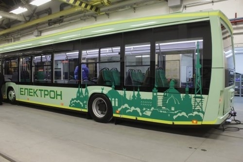 У Львові поліція затримує автобуси перевізника
