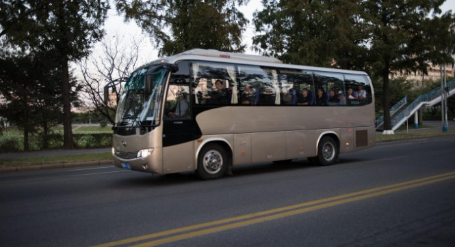 З 2019 року в автобусах без ременів безпеки заборонять перевозити пасажирів, - Омелян
